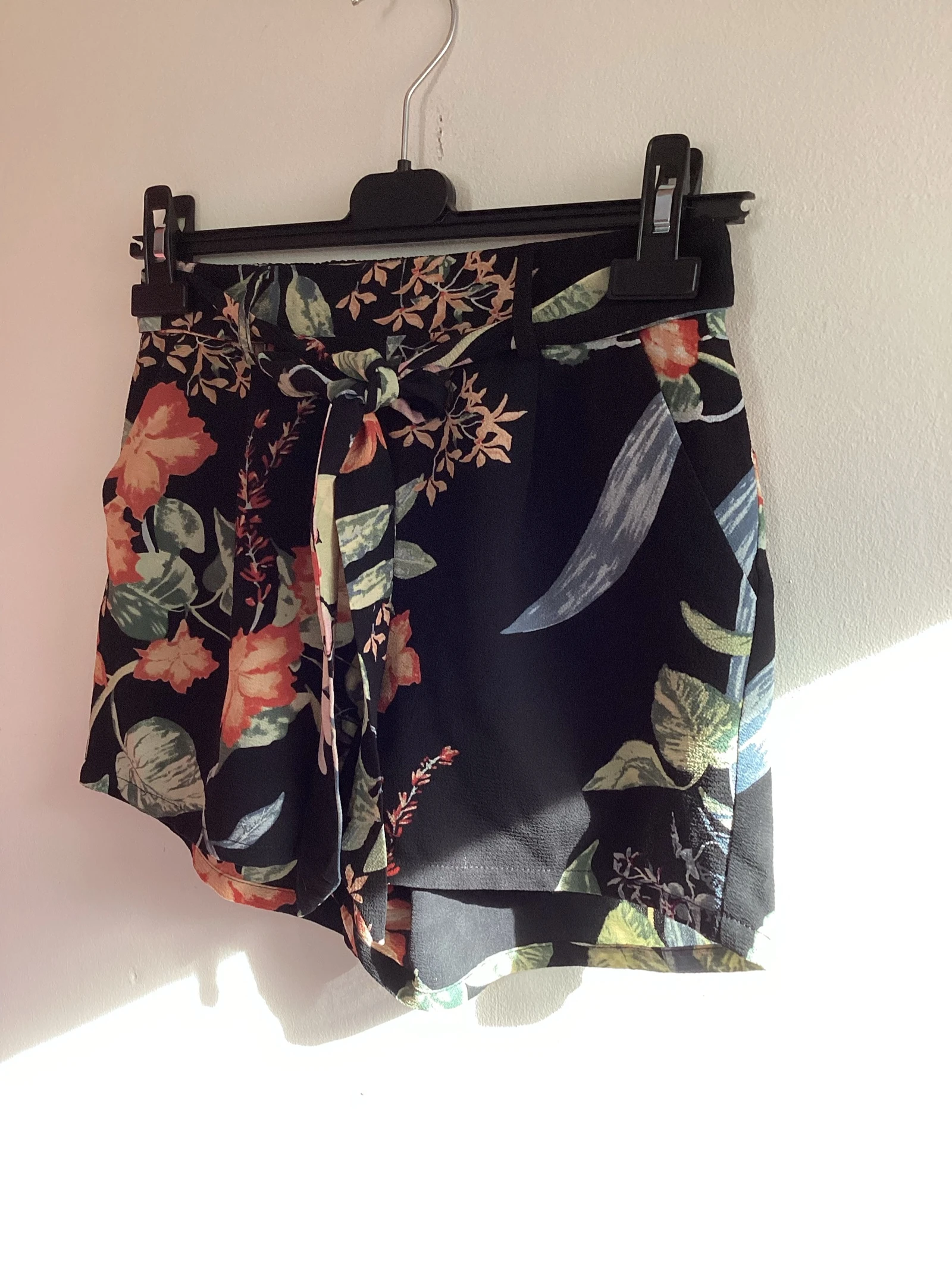 Shorts Only 34 – photo 2